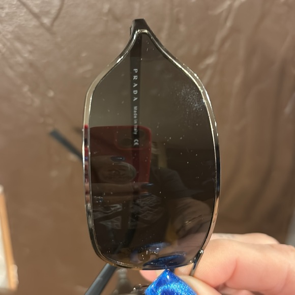 Prada, low profile sunglasses authentic - Picture 2 of 11